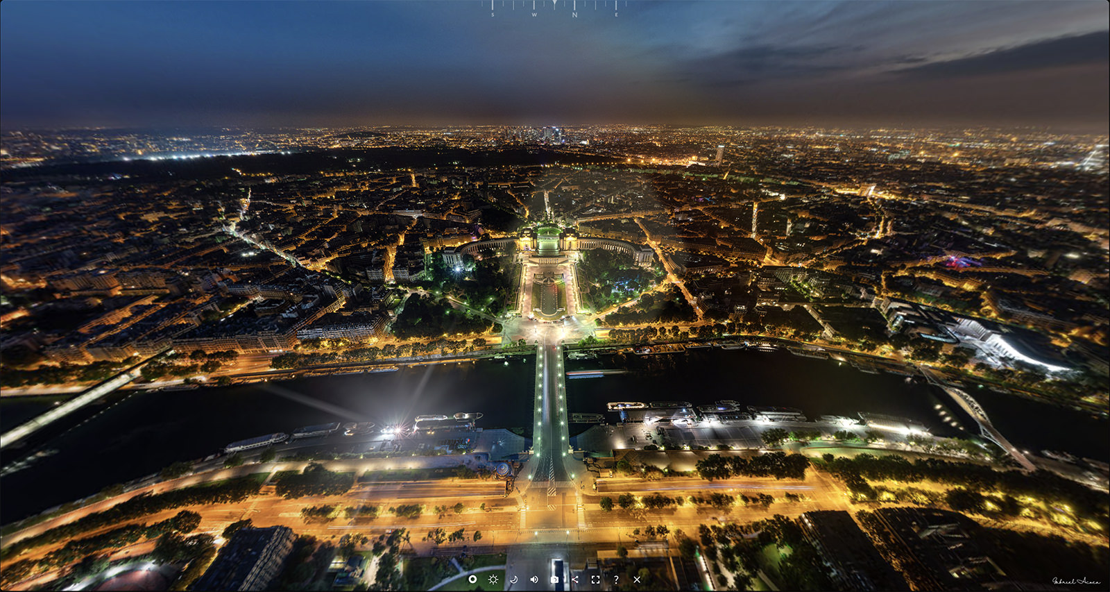 Photographie gigapixel 360° Paris depuis la Tour Eiffel — Cliquez pour explorer