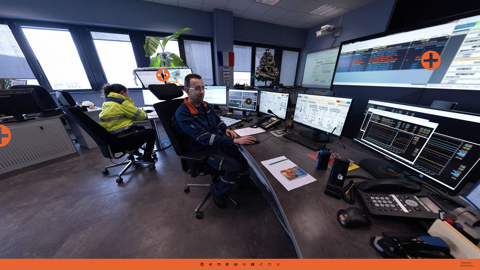 Visite virtuelle centrale EDF Blénod — salle de contrôle en 360°